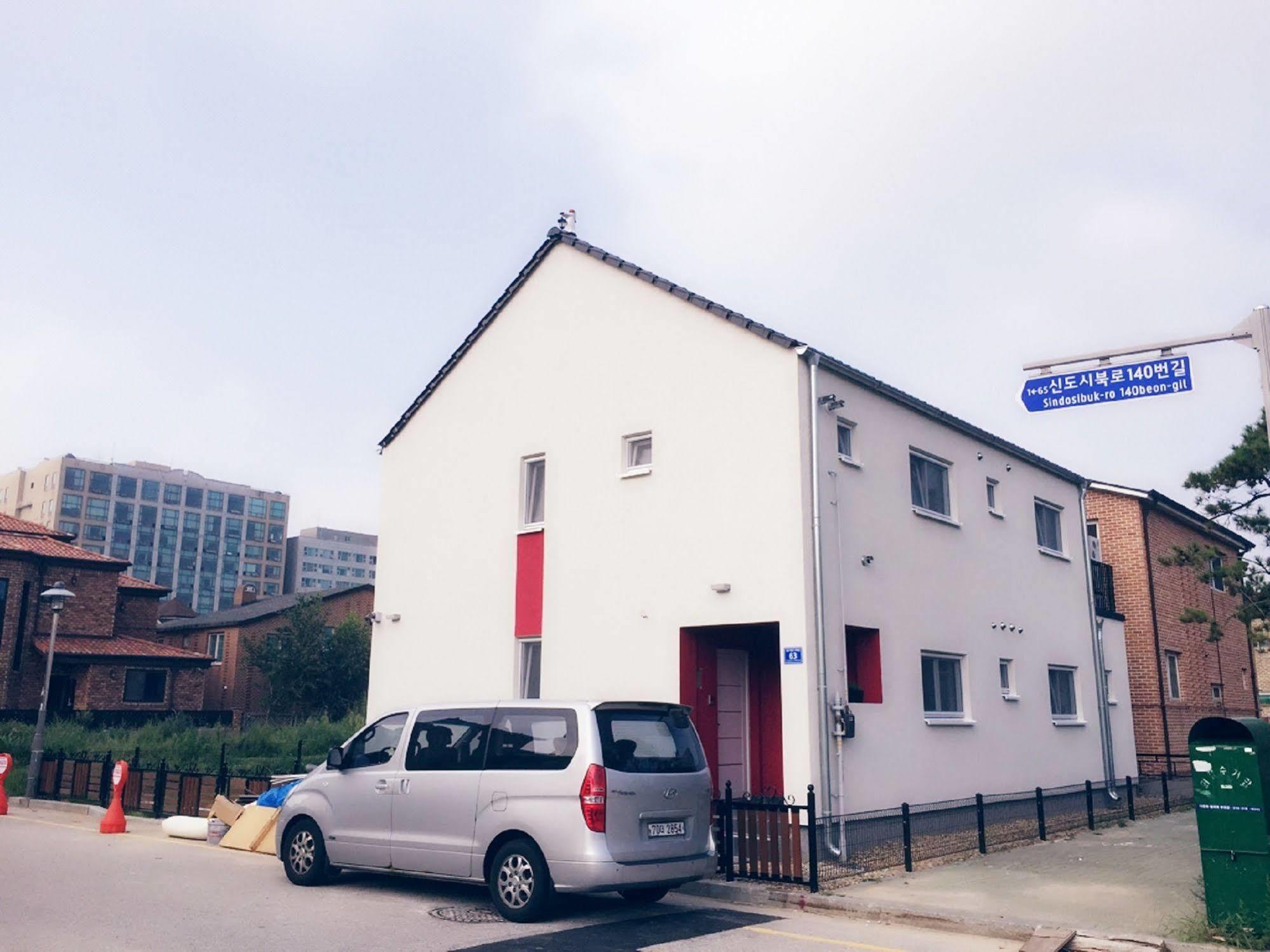 Incheon Airport Happy Place Guesthouse Exterior foto